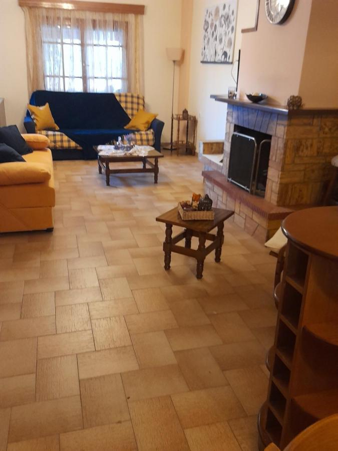 Adorable 2 Floors Two Bedroom Vacation Maisonette Nea Poteidaia Exteriér fotografie