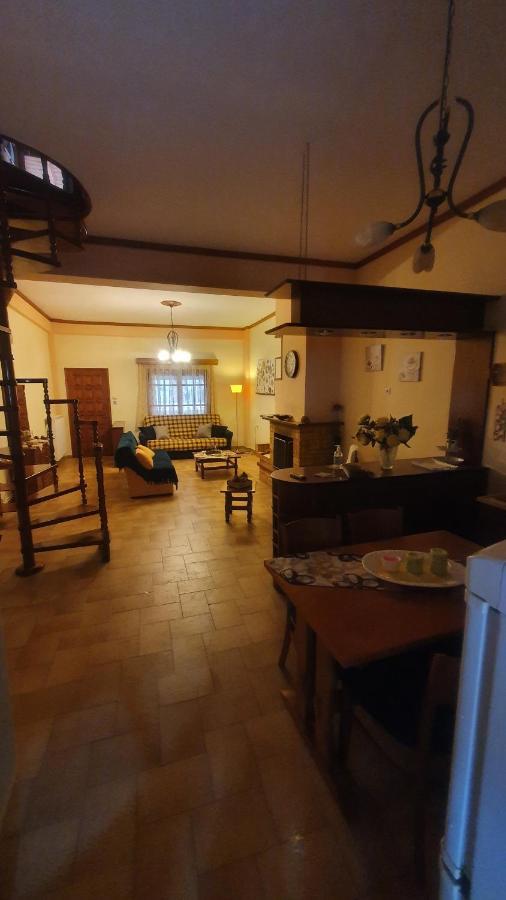 Adorable 2 Floors Two Bedroom Vacation Maisonette Nea Poteidaia Exteriér fotografie