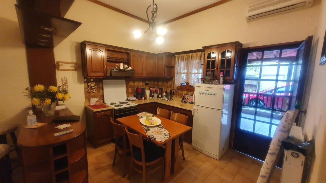 Adorable 2 Floors Two Bedroom Vacation Maisonette Nea Poteidaia Exteriér fotografie