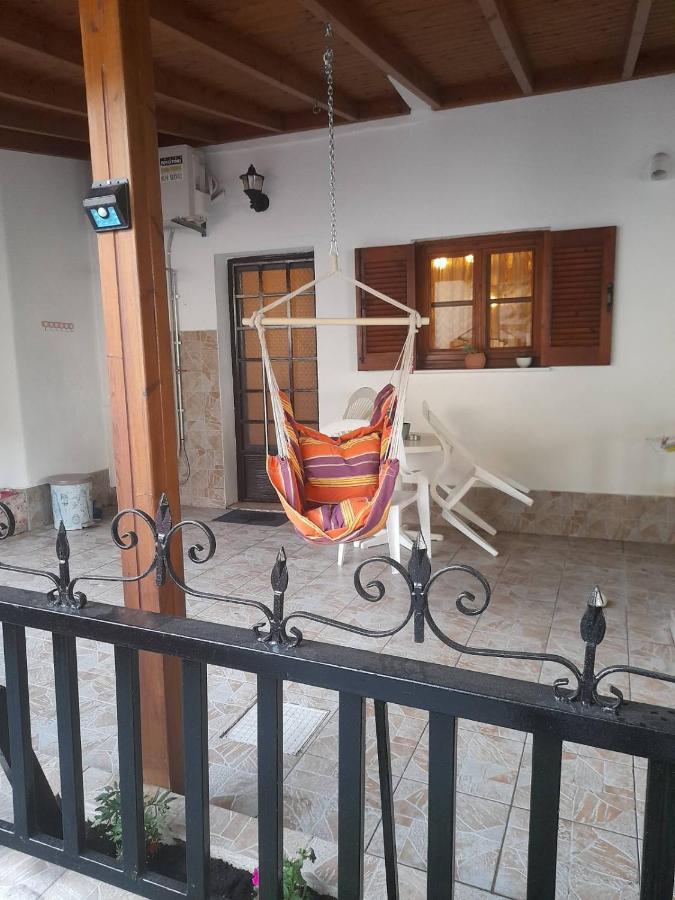 Adorable 2 Floors Two Bedroom Vacation Maisonette Nea Poteidaia Exteriér fotografie
